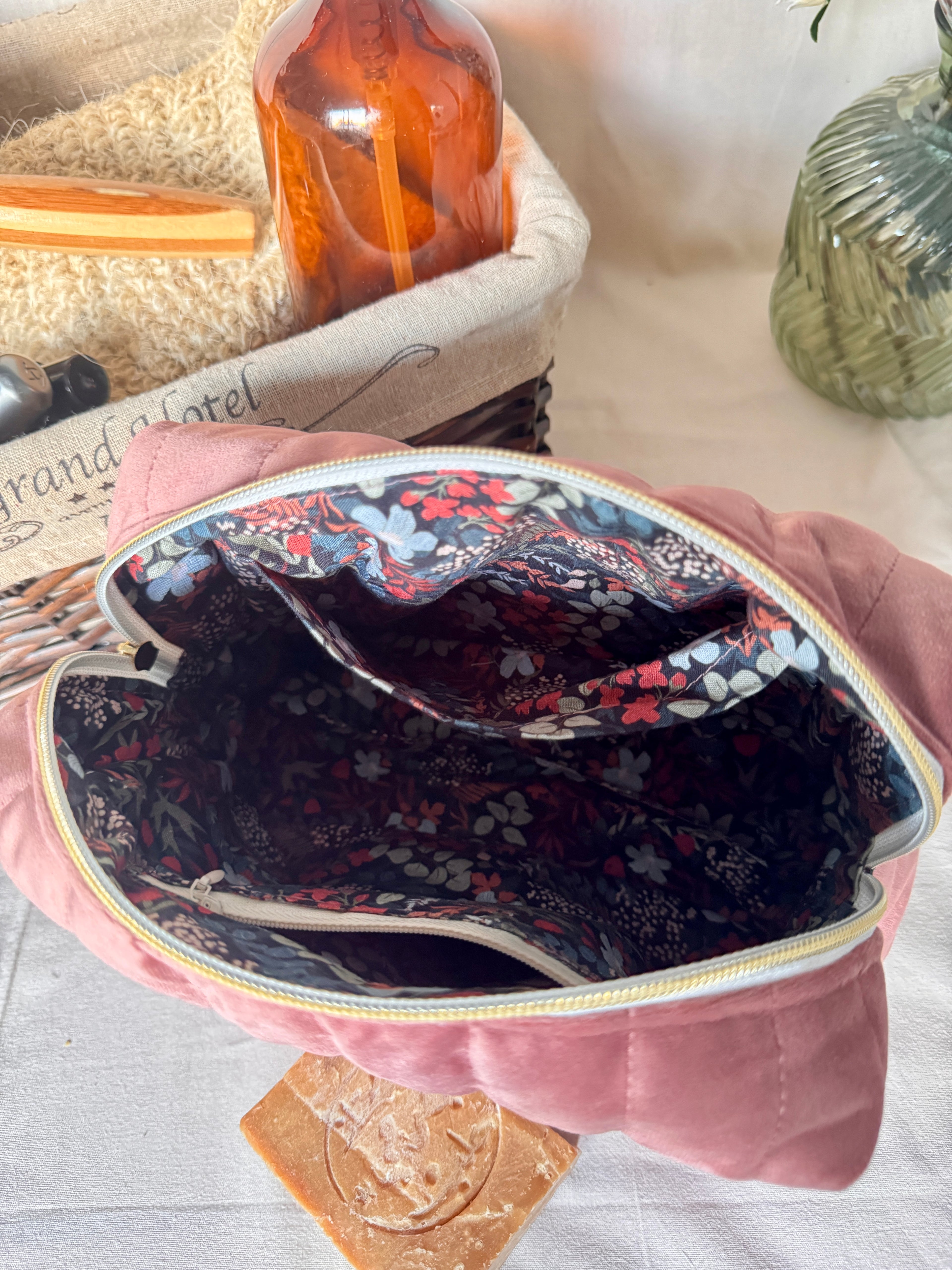Trousse de toilette Zanzibar - Rose poudré - Elégante et personnalisable