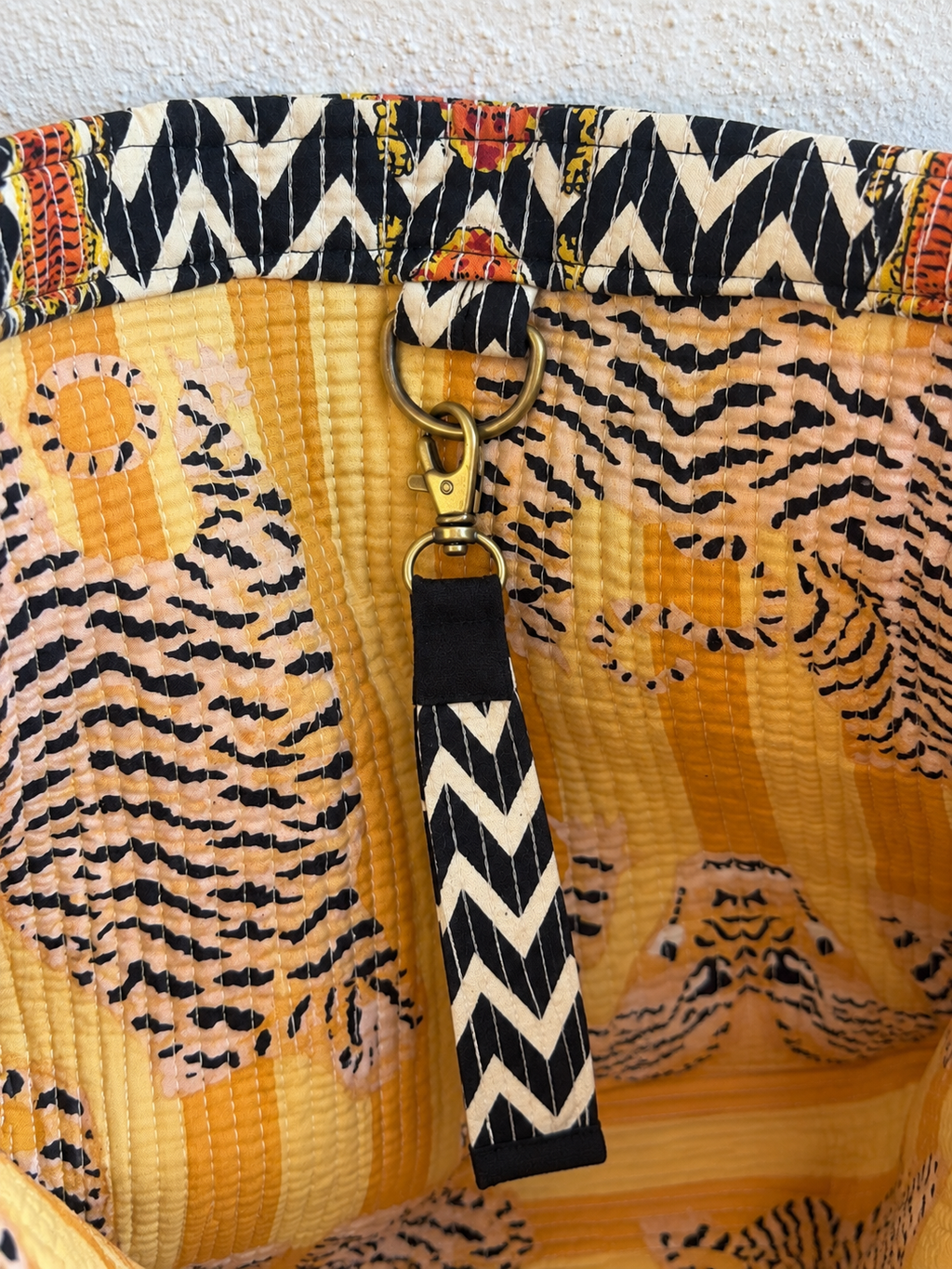 cabas tigre porte cles